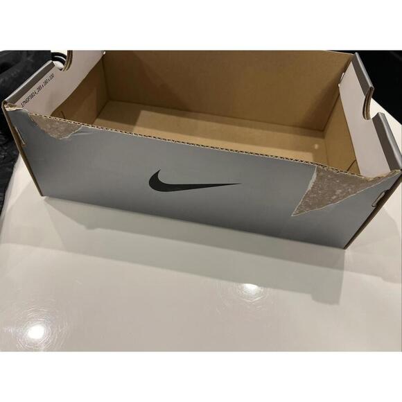 $239 Nike Legend 10 Elite FG \'Black Deep Jungle\' DV4328-002 Soccer  Size 4.5 main image 2
